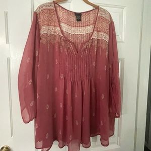 Torrid Berry/maroon 3/4 length sleeve blouse!